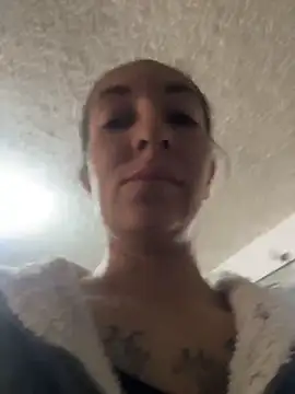 SALOME KORLAND online show from 8, 11, 2025