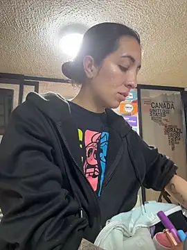 SALOME KORLAND online show from 6, 3, 2026