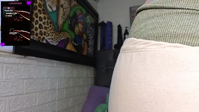 SALOME KORLAND online show from 10, 9, 2025