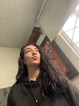 SALOME KORLAND online show from 25, 10, 2025