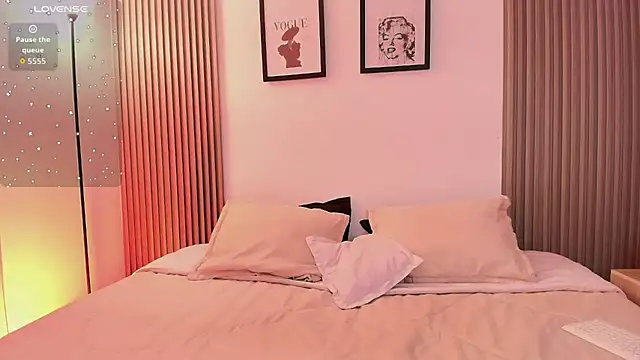 Snapshot of ashlycarteer chatting on 8, 2, 2026 ashlycarteer online show from 8, 2, 2026