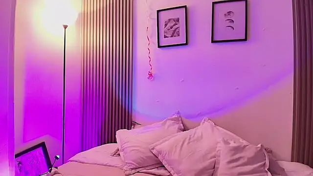 Snapshot of ashlycarteer chatting on 21, 2, 2026 ashlycarteer online show from 21, 2, 2026