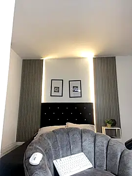 ashlycarteer online show from 11, 9, 2025