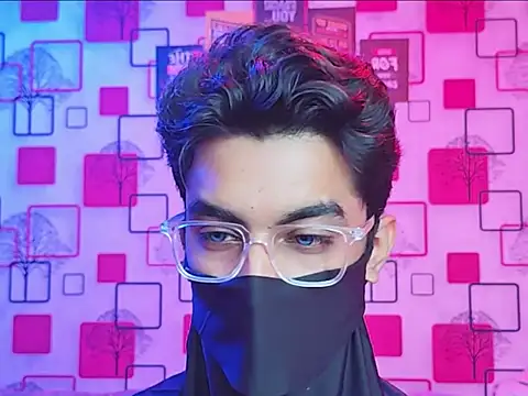 ChiseledCharm online show from 9, 10, 2025