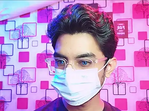 ChiseledCharm online show from 17, 10, 2025