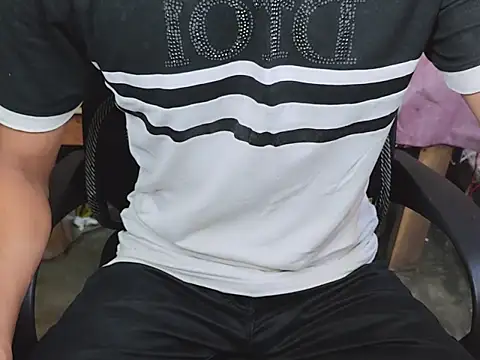 ChiseledCharm online show from 4, 10, 2025