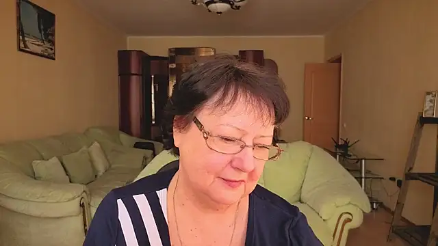 Snapshot of Margo_Moll chatting on 6, 2, 2026 Margo Moll online show from 6, 2, 2026