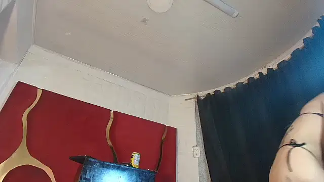 chaniesmith69x online show from 11, 4, 2026