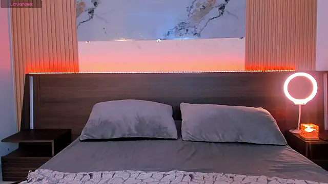 samanthaa moon online show from 12, 3, 2026