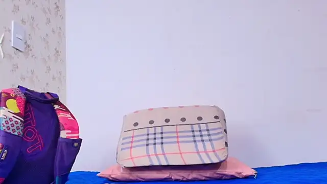 Snapshot of celeste_moonx chatting on 7, 10, 2025 celeste moonx online show from 7, 10, 2025