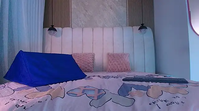 Snapshot of celeste_moonx chatting on 3, 7, 2026 celeste moonx online show from 3, 7, 2026