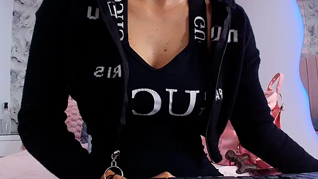 Snapshot of celeste_moonx chatting on 27, 11, 2025 celeste moonx online show from 27, 11, 2025