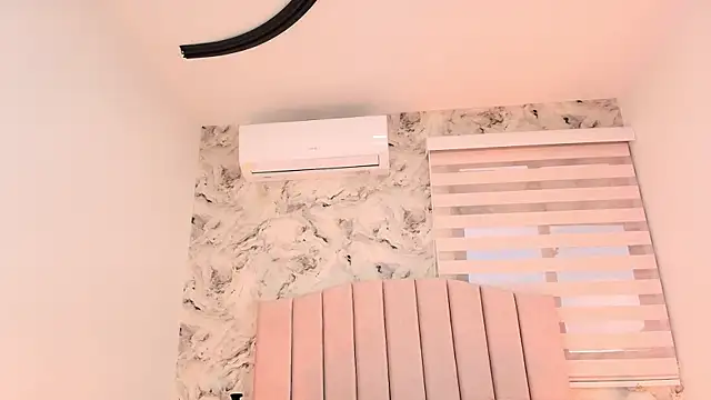 Snapshot of celeste_moonx chatting on 26, 11, 2025 celeste moonx online show from 26, 11, 2025