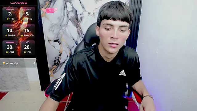 Thommy cute online show from 5, 12, 2025