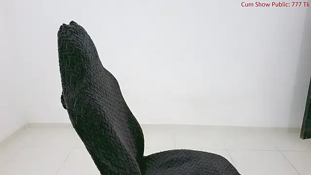 Snapshot of Thommy_cute chatting on 21, 6, 2026 Thommy cute online show from 21, 6, 2026