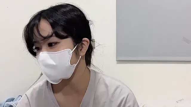 LHeart online show from 9, 9, 2025