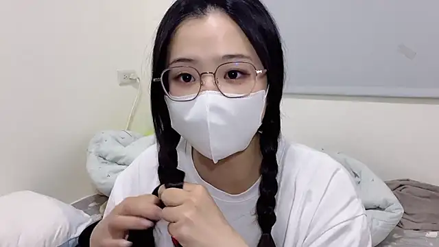 LHeart online show from 25, 9, 2025