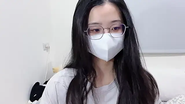 LHeart online show from 22, 10, 2025