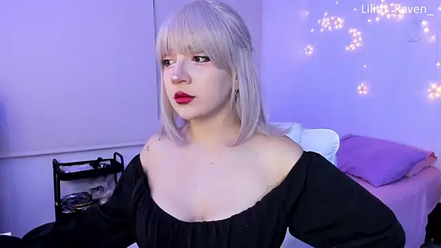 Lilith Raven  online show from 24, 9, 2025