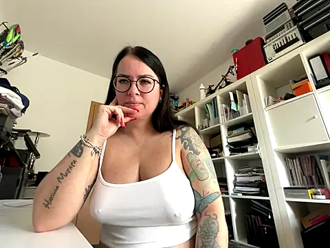 annalea85 online show from 3, 11, 2025