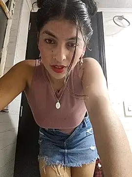 Fox Roxxan online show from 11, 4, 2026