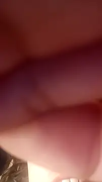 Fox Roxxan online show from 22, 9, 2025