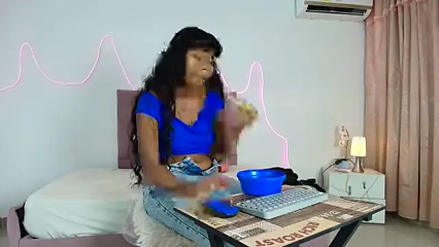 Andre lezcano online show from 12, 2, 2026