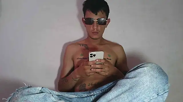 andrewcoopper1 online show from 31, 1, 2026