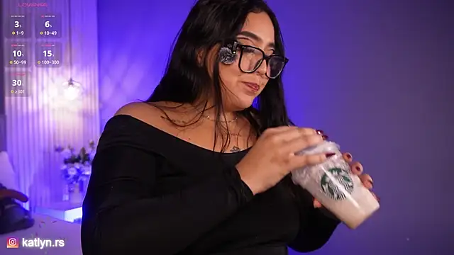 KatlynRous online show from 17, 4, 2026