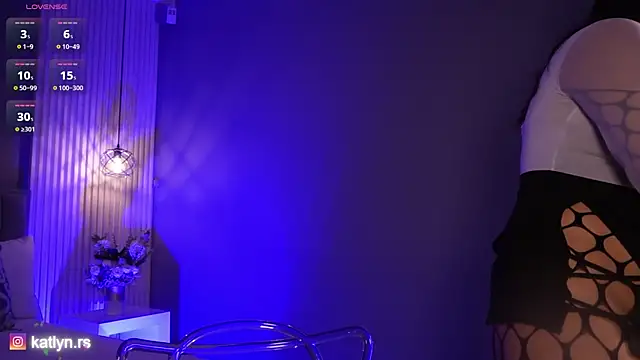 KatlynRous online show from 14, 4, 2026