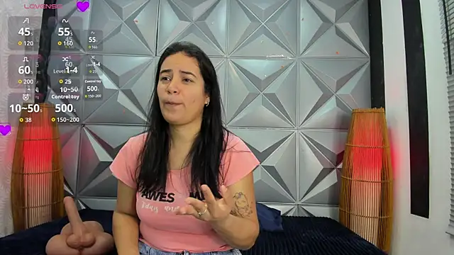 Snapshot of GreciaFox1 chatting on 17, 11, 2025 GreciaFox1 online show from 17, 11, 2025