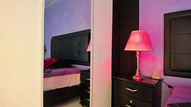 GreciaFox1 online show from 16, 3, 2026