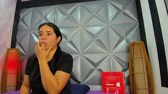 GreciaFox1 online show from 4, 12, 2025