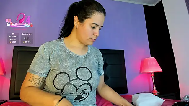GreciaFox1 online show from 28, 5, 2026