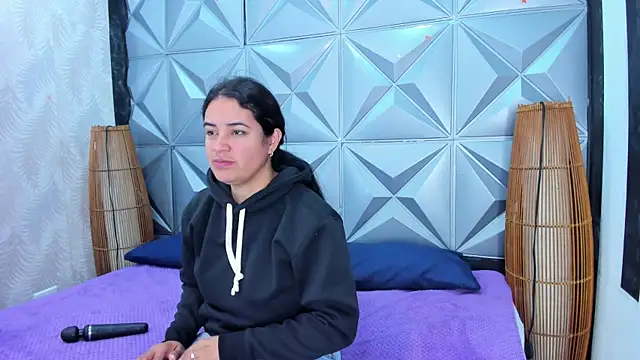 GreciaFox1 online show from 8, 1, 2026