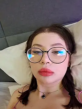 RianaRey online show from 8, 5, 2026