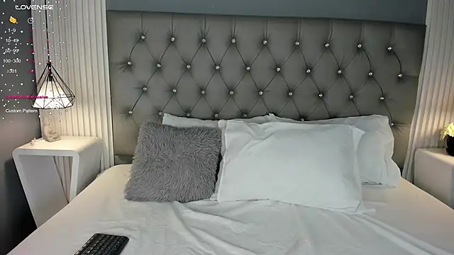 SofiAdanss online show from 18, 9, 2025