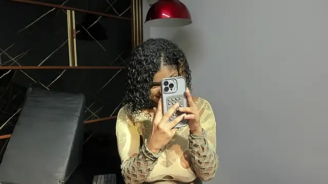 HannyThompson online show from 14, 11, 2025