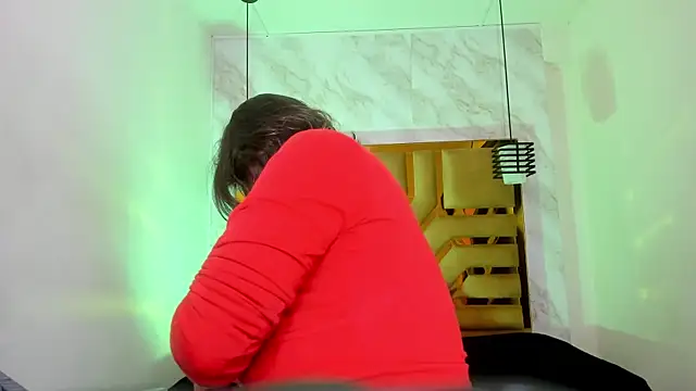 Luciifeer  online show from 30, 10, 2025