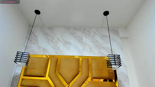 Luciifeer  online show from 7, 1, 2026