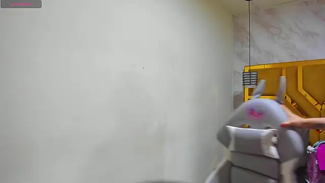 Luciifeer  online show from 11, 3, 2026