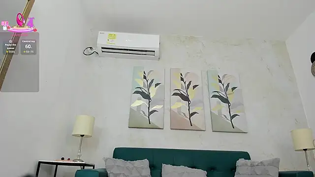 zuri villegas online show from 5, 11, 2025