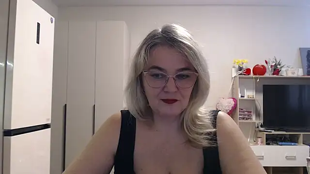 EleanoraDream online show from 3, 5, 2026