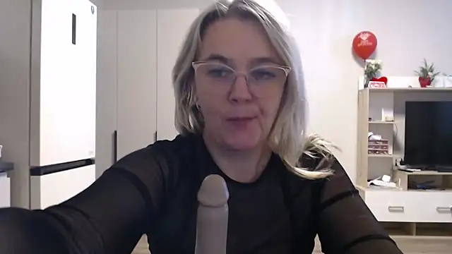 EleanoraDream online show from 24, 3, 2026