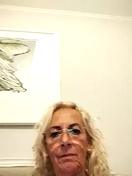 clarabell4 online show from 19, 9, 2025