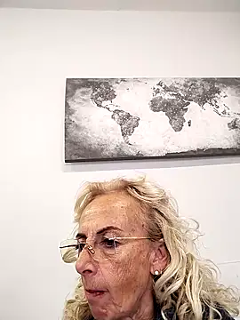 clarabell4 online show from 19, 9, 2025