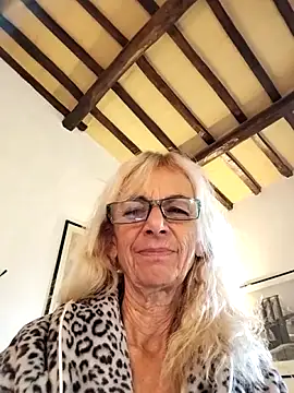 clarabell4 online show from 14, 11, 2025