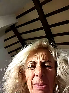 clarabell4 online show from 2, 10, 2025