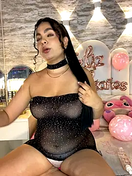 Yassy vazquez online show from 22, 11, 2025