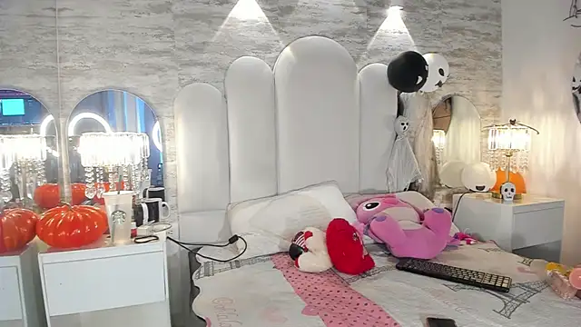 Yassy vazquez online show from 22, 10, 2025